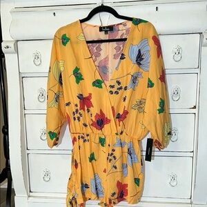 Lulu's Peach Floral V-Neck Romper